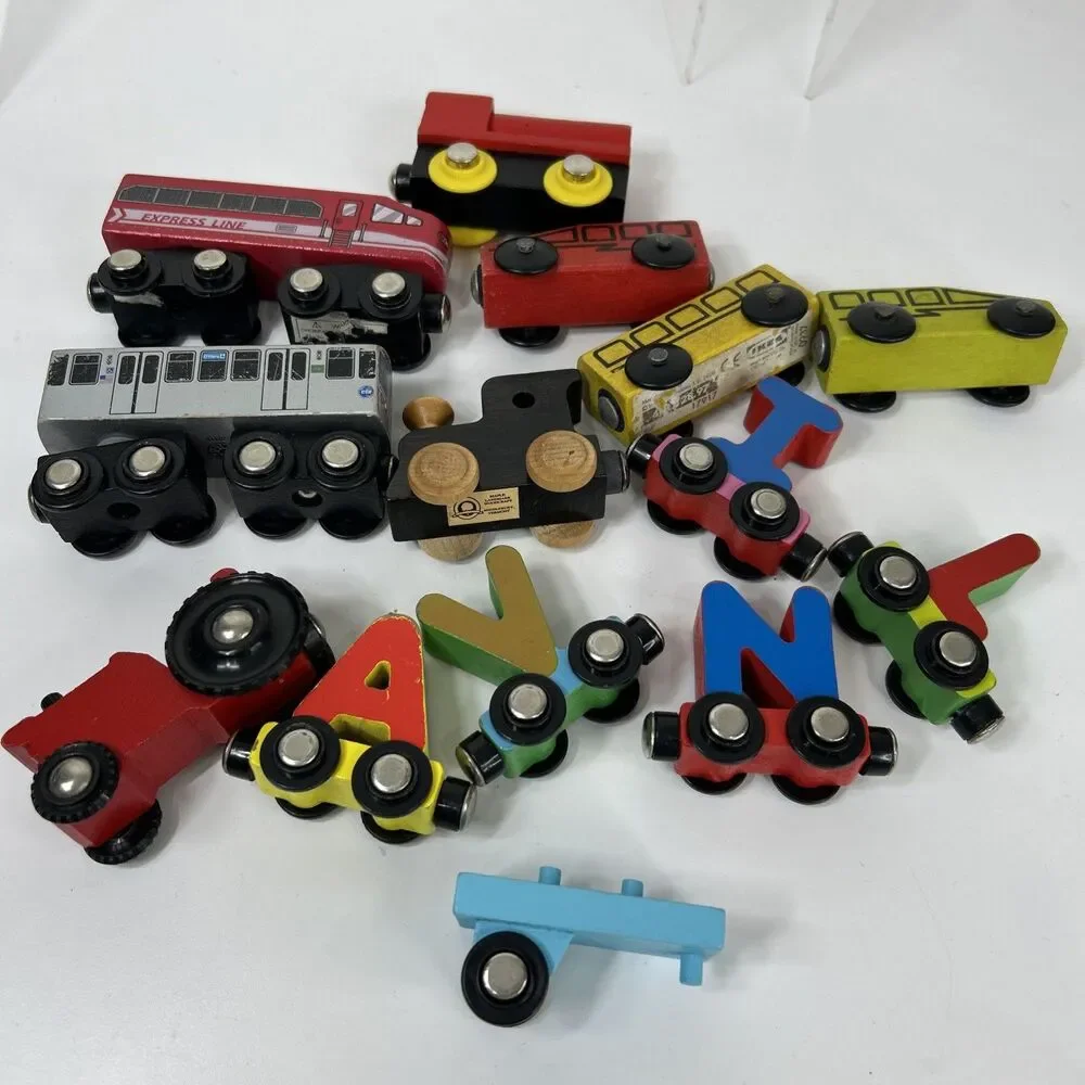 MuniPals L Train CTA Blue Line Magnetic Wooden Railway Brio Tractor Thomas READ